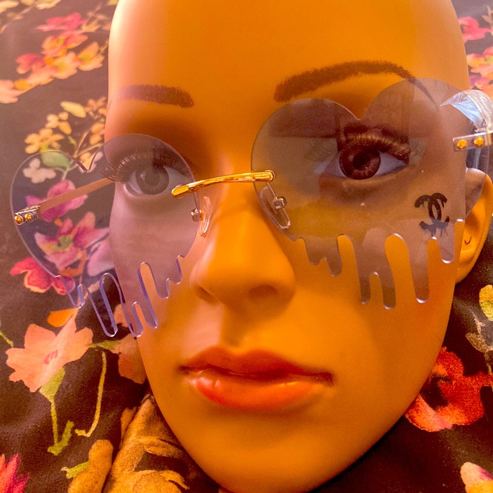 Light Blue Heart drip shades. LA Fashion.New!